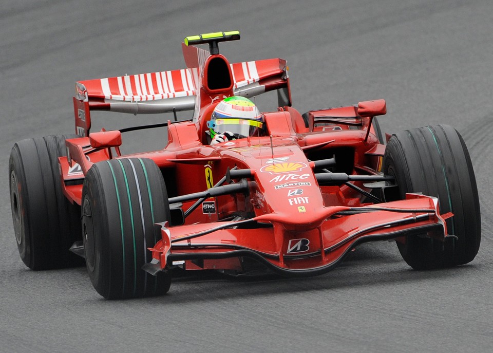 Felipe Massa terá de correr na China com motor exigido ao máximo no GP do Japão | Toru Yamanaka / AFP