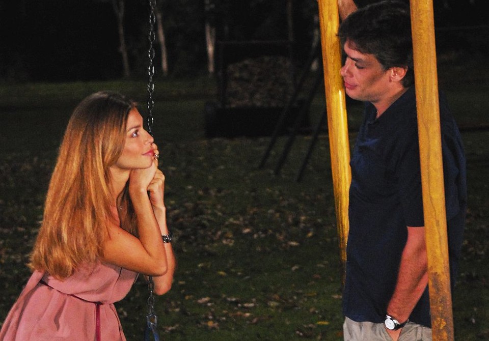 Grazi Massafera protagoniza a trama, que contava com Fábio Assunção no elenco. O ator deixou a novela para cuidar de sua saúde | Renato Rocha Miranda/Divulgação/TV Globo