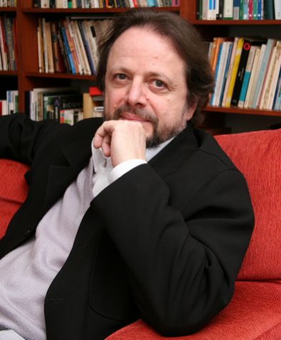 Cristovão Tezza foi o "papa-prêmios" da literatura neste ano | Divulgação/Record