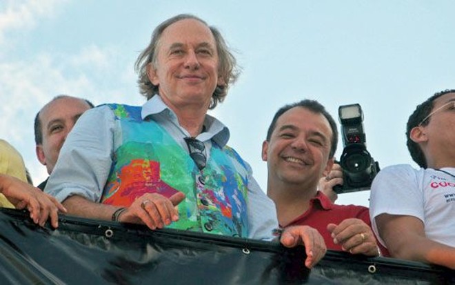 O ministro Carlos Minc e o governador Sérgio Cabral na Parada do Orgulho Gay | 