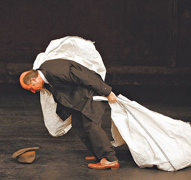 Fragments, de Peter Brook, foi apresentado no Filo 2008 | 