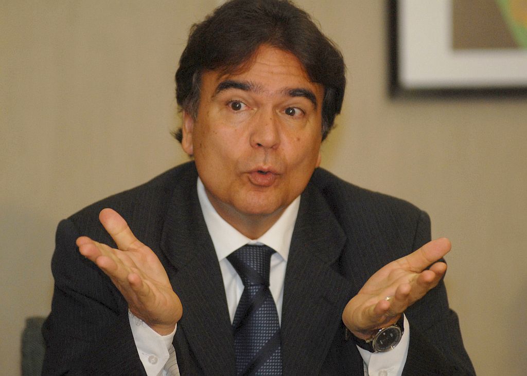 Temporão: menos atendimento pelo SUS e isenção de impostos garantida | Marcelo Casal/ABr