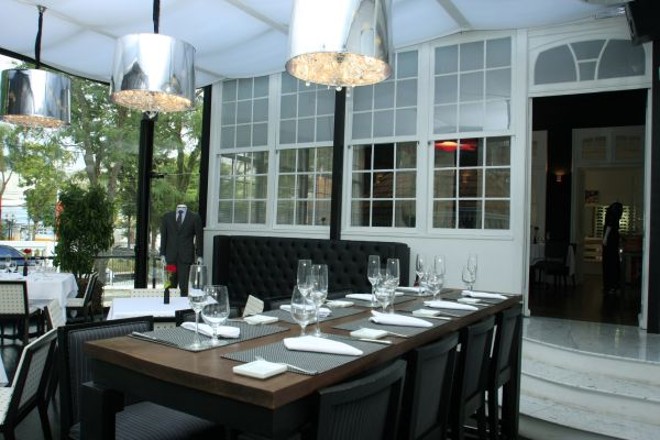 No Capoani Caffé, os conceitos de gastronomia e moda se reúnem em um mesmo ambiente | 