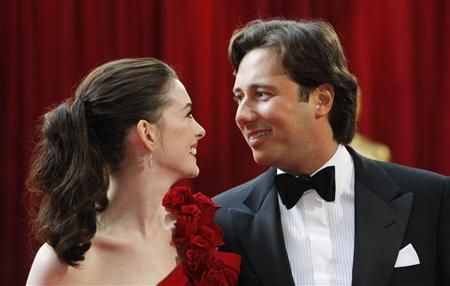 A atriz Anne Hathaway e o seu ex-namorado Raffaello Follieri | Reuters/Carlos Barria