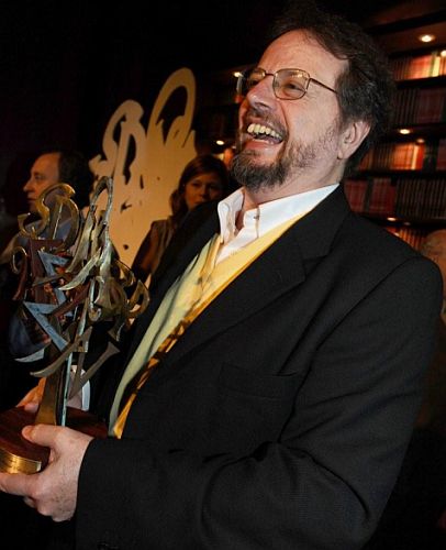 Cristovão Tezza não escondeu a felicidade com o prêmio Brasil Telecom | Luciana Prezia/Divulgação