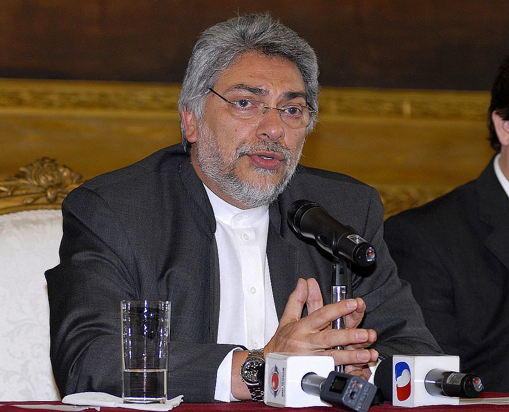 Lugo analisa as manobras militares normais, desde que o Brasil não viole a soberania de ningúem | Rafael Urzua / Reuters