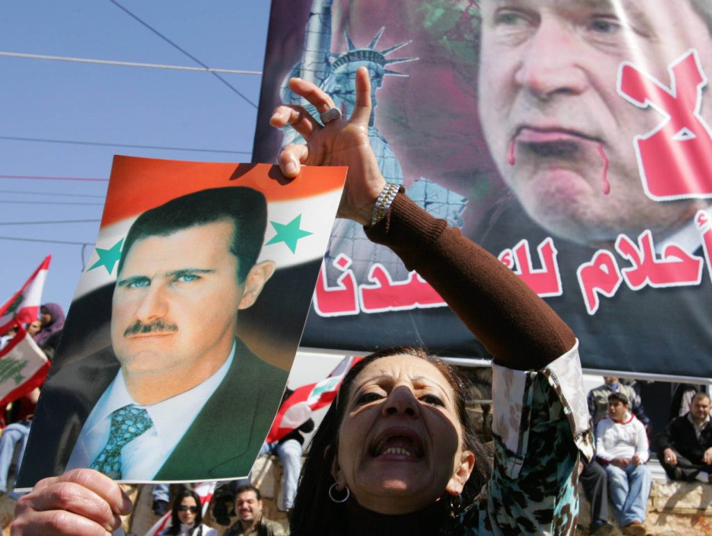 Protesto pró-Síria no Líbano, em 2005, ano em que acabou o controle de Damasco em várias regiões libanesas | Ramzi Haidar/AFP