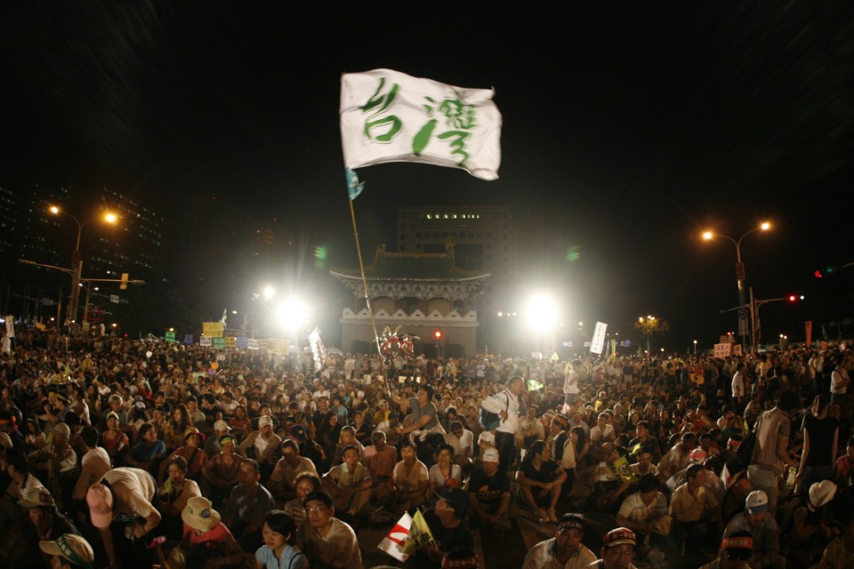 Protestos em Taiwan contra o crescente contato dO governo com a China | NICKY LOH/REUTERS