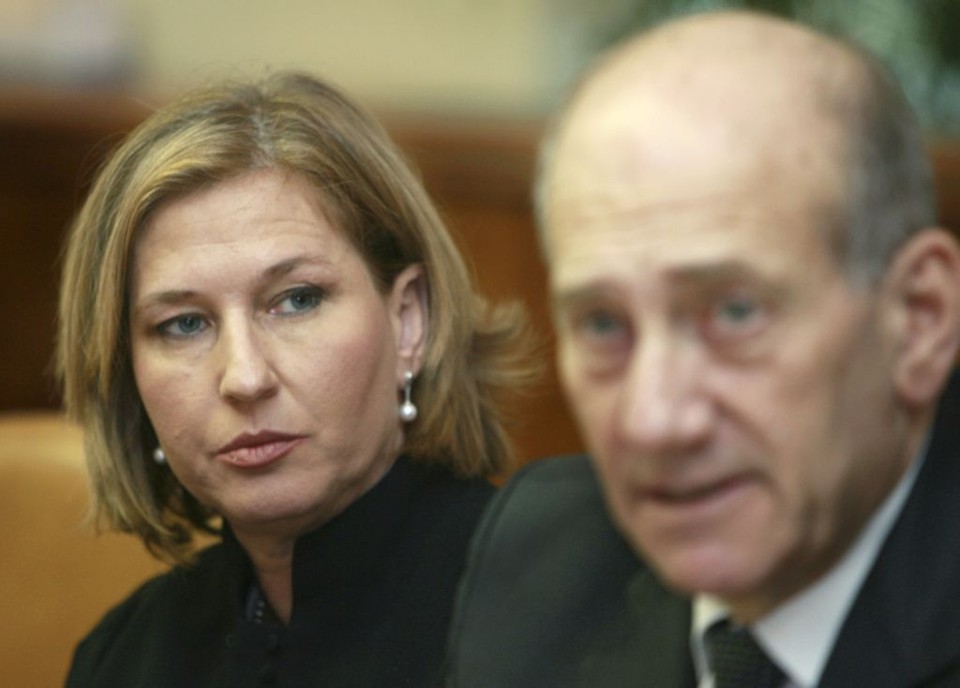 Esboço de um governo de coalizão dirigido por Tzipi Livni precisa ser ratificado por instituições partidárias | Jim Hollander / Reuters