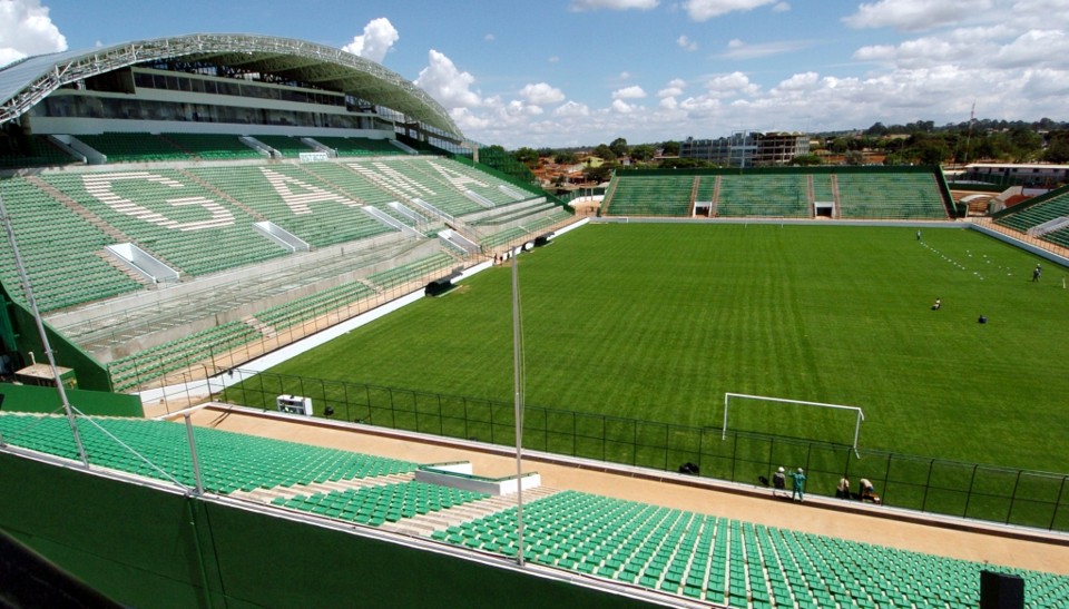 Estádio Bezerrão, que recebe hoje Brasil x Portugal: obra é considerada um marco na candidatura de Brasília à Copa do Mundo de 2014. | Josemar Gonçalves/JB