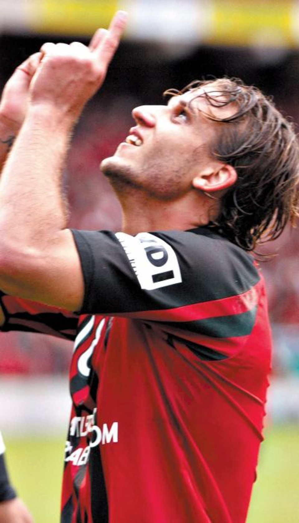 Rafael Moura foi o herói da vez no Atlético. Martírio contra o rebaixamento segue em ritmo intenso na Baixada | Pedro Serápio/ Gazeta do Povo