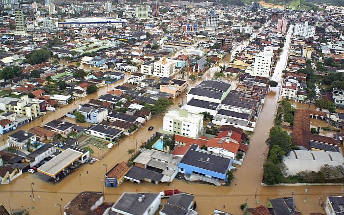Cidade de Itajaí (SC), atingida pelas chuvas | Neiva Daltrozo/SecomSC/Reuters