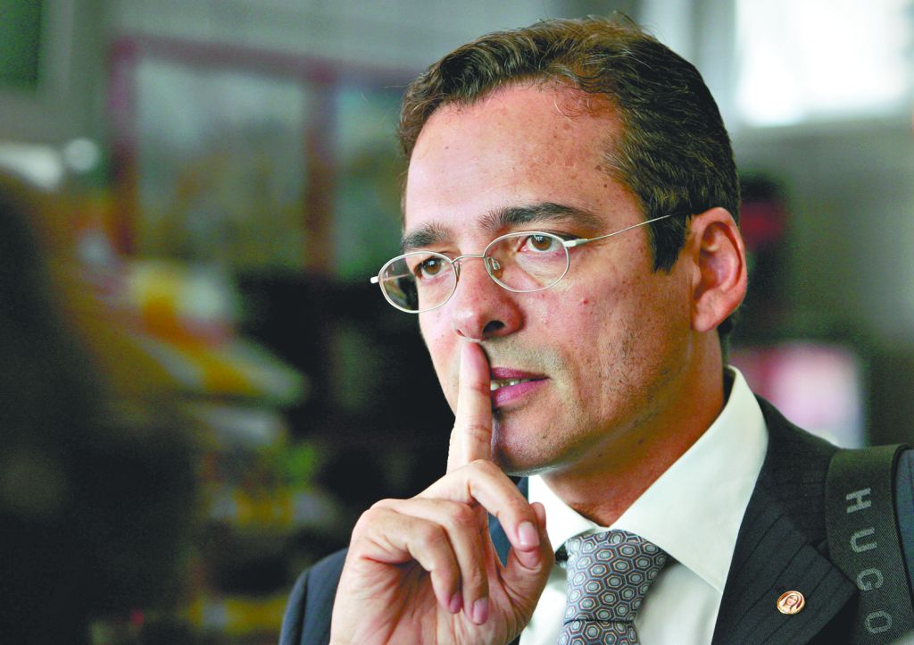 O delegado Protógenes Queiroz é acusado de usar agentes da Abin nas investigações da Operação Satiagraha | Pablo Valadares/AE