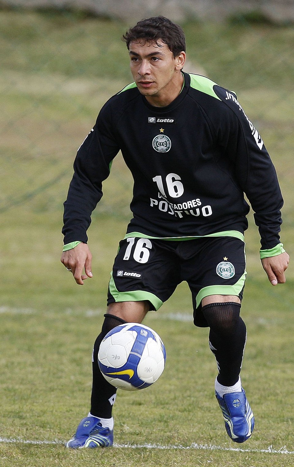 Ricardinho garante que se sente em casa no Coritiba e que sua identidade com o time é única | Valterci Santos / Gazeta do Povo