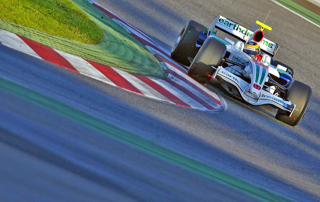 Bruno Senna com a Honda, no seu primeiro teste com um carro de Fórmula 1: um segundo mais rápido que Lucas Di Grassi. | Josep Lago/AFP