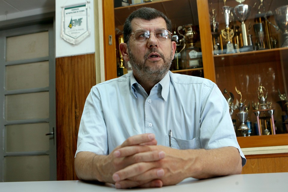 Apesar da vaga no octogonal na última rodada, Aurival Correia está satisfeito com o elenco paranista | Valterci Santos / Gazeta do Povo