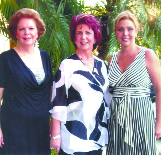 Chá e desfile no Country- No último 