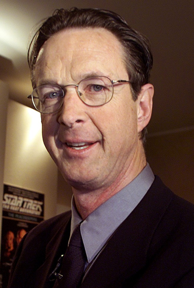 O escritor Michael Crichton | 