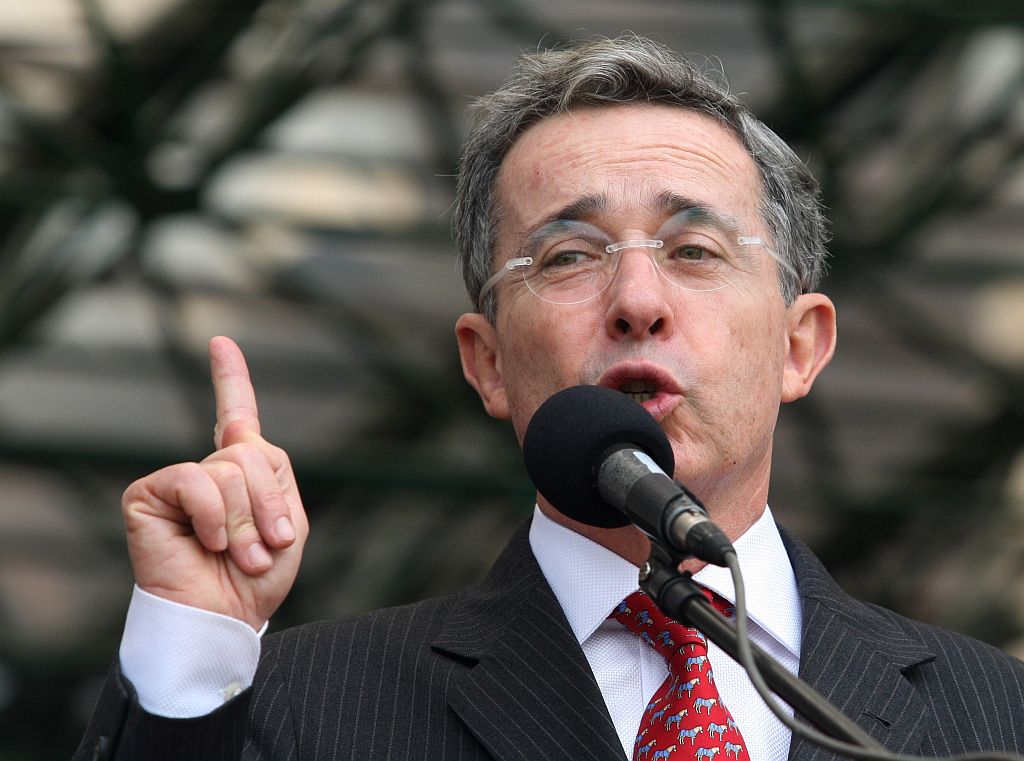 Uibe anunciou a determinação da criação do setor para denúncias, em cerimônia de posse do novo comandante das forças armadas, o general Oscar Gonzalez | Jose Miguel Gomez / Reuters