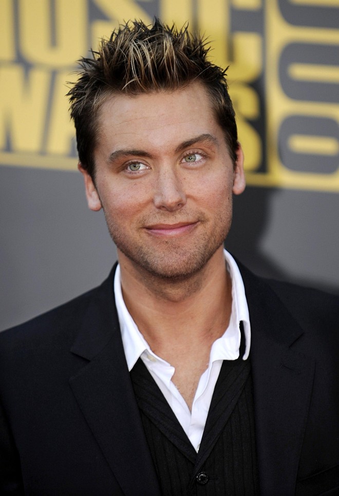 O cantor e ex-´N Sync Lance Bass |