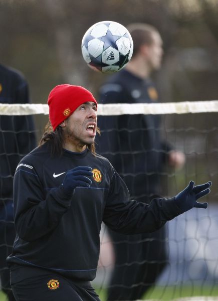 Tevez pode ser a novidade do Real Madrid para 2009 | Phill Noble/Reuters