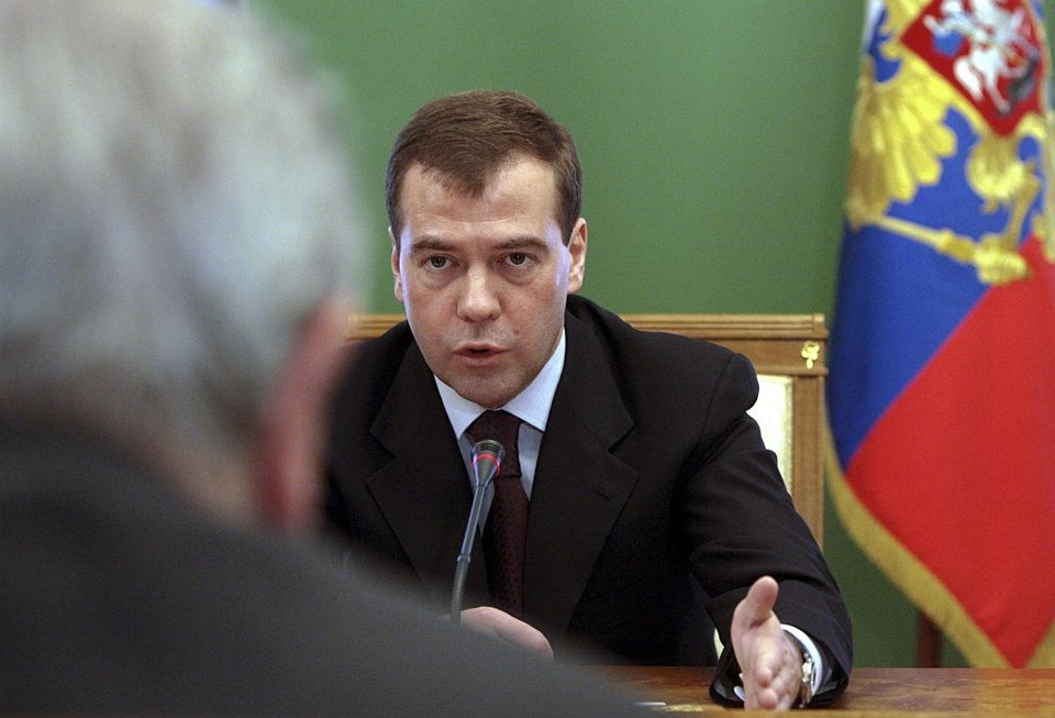 Medvedev havia antecipado que buscaria uma mudança na constituição russa para ampliar em dois anos o mandato presidencial | Natalia Kolesnikova  /Reuters
