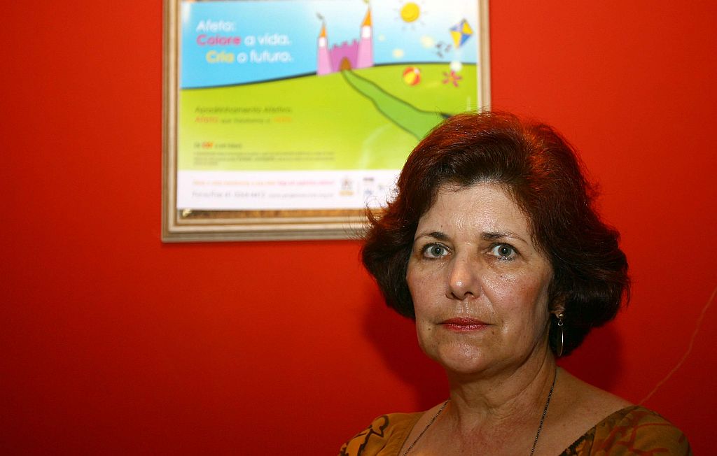 Eles (adolescentes) têm muito amor para dar e as feridas que têm se curam com amor incondicional dos pais.Eliane Salcedo, socióloga e criadora da ONG Recriar | Hedeson Alves/Gazeta do Povo