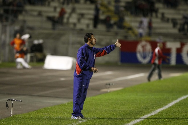O técnico Paulo Comelli é um dos principais responsáveis pela vitória e boa campanha do Paraná no segundo turno | 