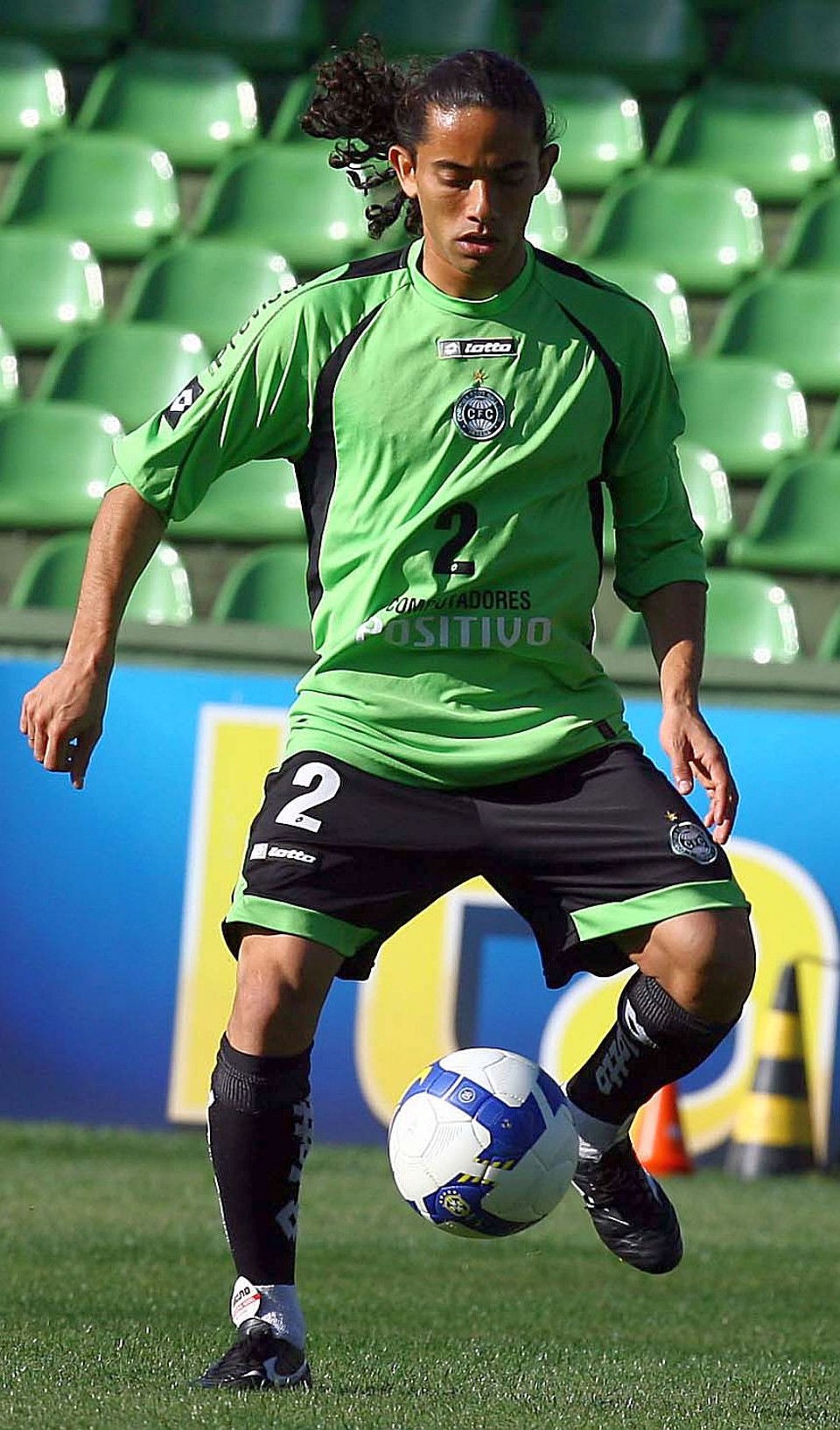 Destino de Paraíba, embora pareça incerto, deve ser continuar no Coritiba | Hedeson Alves / Gazeta do Povo