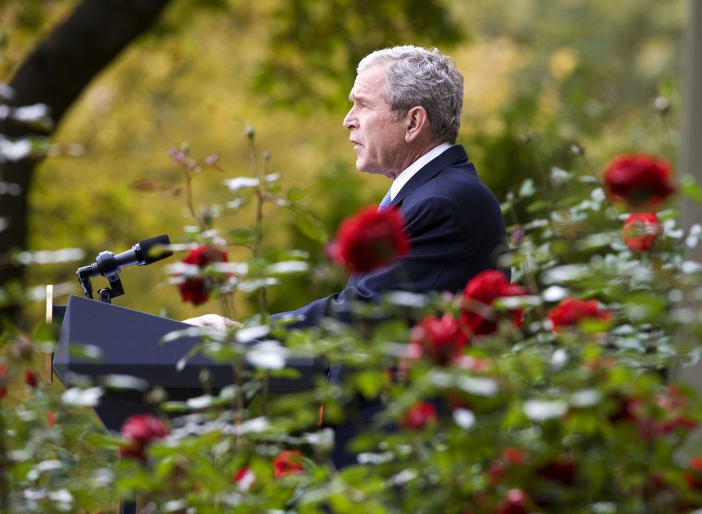 Ao eleger um negro, os norte-americanos mostraram ao mundo a vitalidade da democracia nos Estados Unidos.George W. Bush, presidente dos EUA |