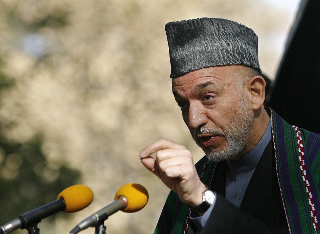 Karzai condenou o ataque aéreo que matou cerca de 40 civis e feriu outros 28 no distrito de Shah Wali Kot, em Kandahar | Omar Sobhani / Reuters