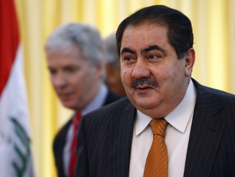 Ministro do Exterior, Hoshiyar Zebari, determina que as tropas dos EUA permaneçam no Iraque até 2011 | Reuters