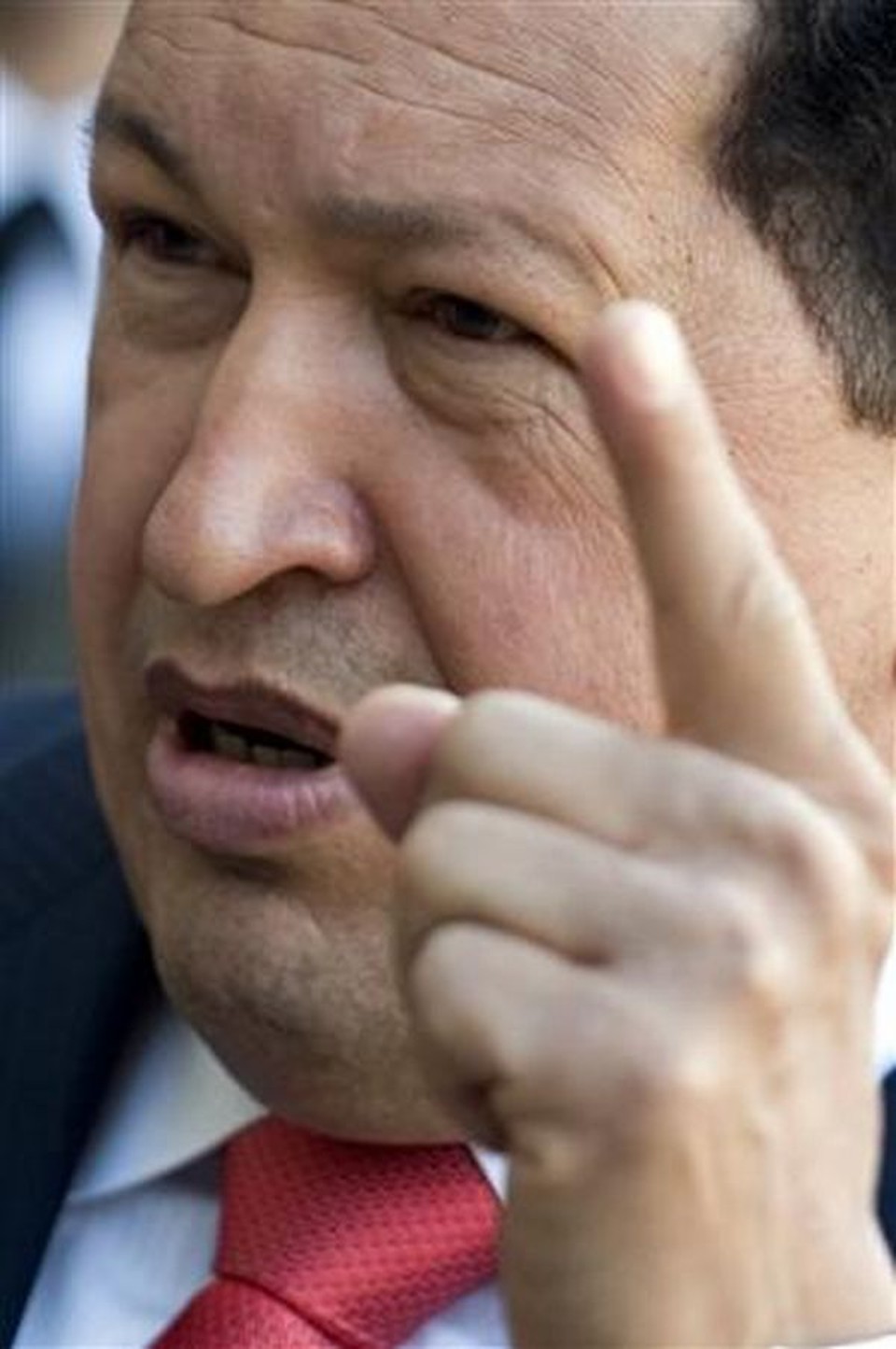 "Pátria ou morte, é o lema!", bradou Chávez em Carabobo após reconhecer que seu opositor não lidera as pesquisas neste Estado | Philippe Wojazer / Reuters