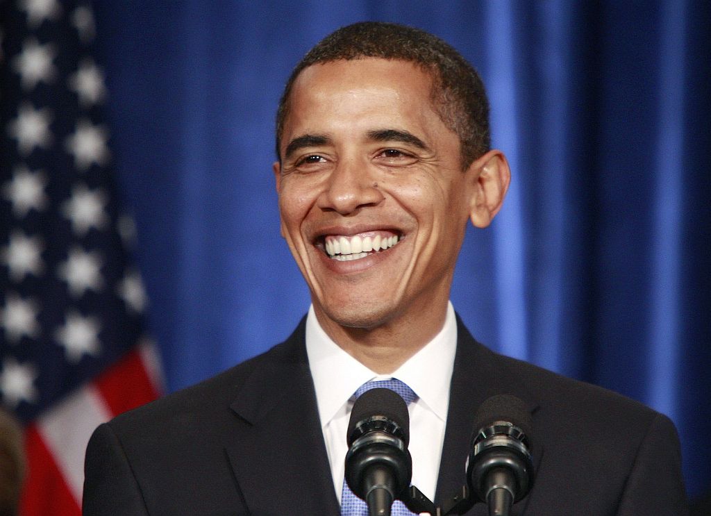 Obama sorri durante coletiva concedida aos jornalistas em Chicago | Jason Reed / Reuters