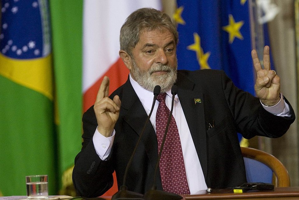 Uma das razões pelas quais ele foi eleito foi a própria crise. E eu acho que, inteligente como ele parece ser, se esta crise não for debelada logo, um ano depois vai ficar na responsabilidade dele, ressaltou o presidente | Tony Gentile / Reuters