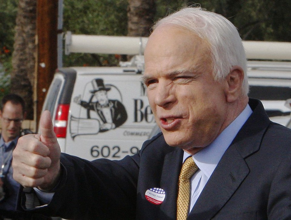 "As pessoas estão cansadas da política republicana dos últimos anos. Apesar de McCain tentar se diferenciar de Bush, nunca houve uma ação ousada mostrando que seria diferente", afirmou o professor David Epstein | Brian Snyder / Reuters