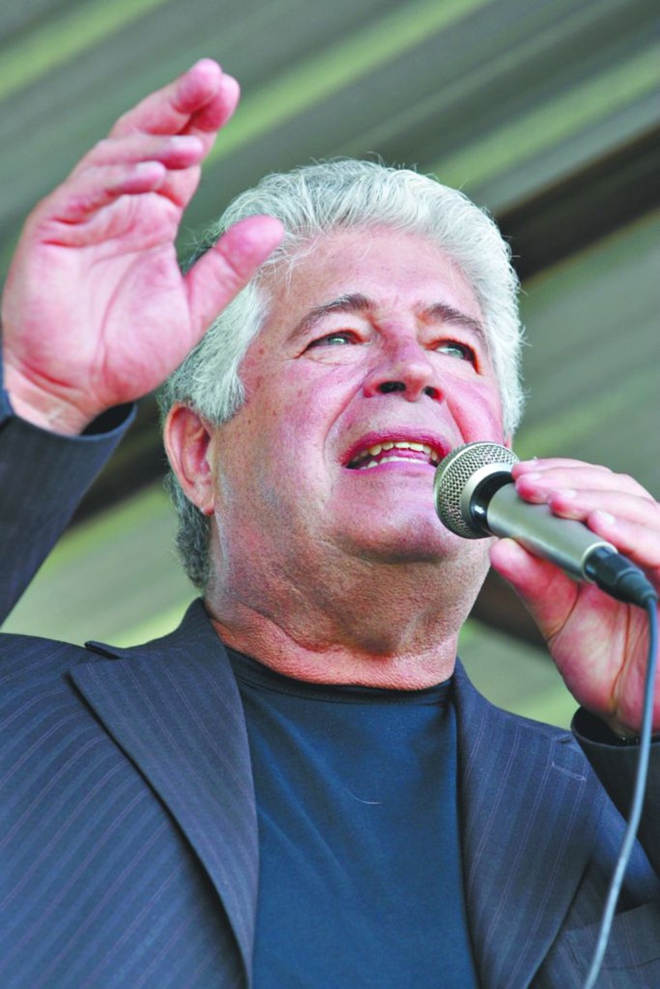 Requião: Vai ser o maior debate já realizado no país sobre a crise | Gilberto Abelha/Jornal de Londrina