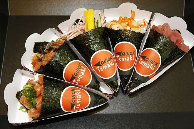 5  Sirva com molho Shoyu e Wasabi | 