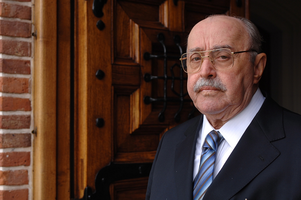 Mauro Mendonça interpreta o Dr. Gonçalo na novela A Favorita | Divulgação/Agência O Globo