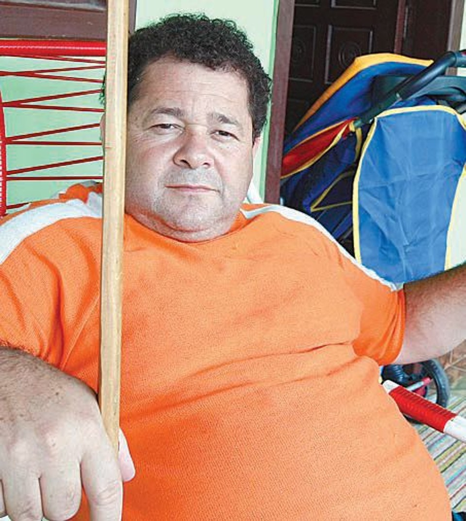 Vai ser difícil encarar [a situação] daqui pra frente. O que pintar eu pego, já que é preciso receber o pão nosso de cada dia. Se for o caso, vou trabalhar por conta ou fazer qualquer outra coisa. João Tavera de Oliveira, metalúrgico desempregado | Valterci Santos/Gazeta do Povo