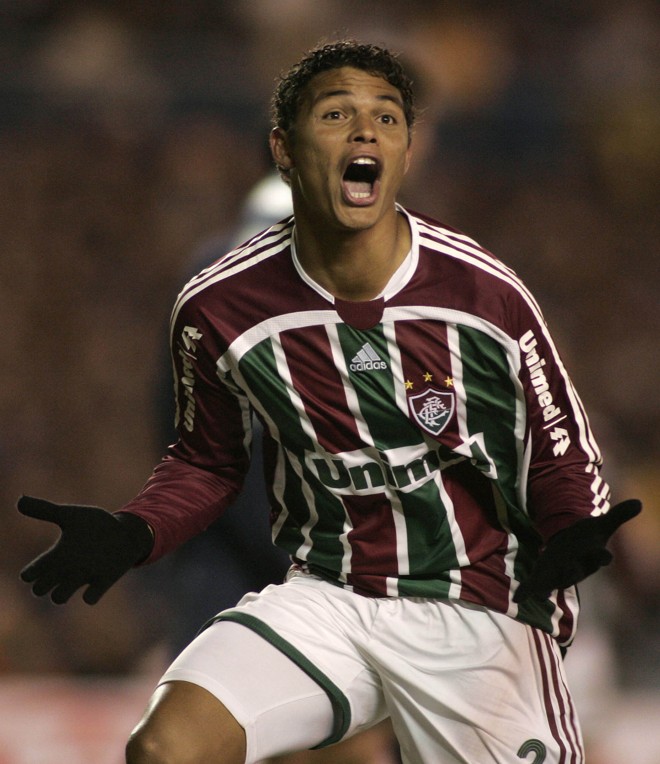 Pela direita da defesa, Thiago Silva dominou as opiniões como o melhor da posição | 