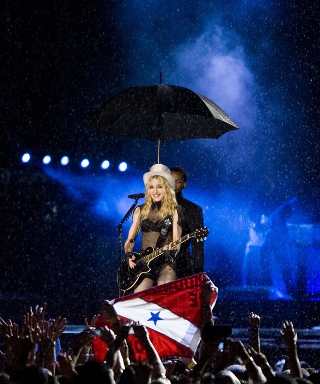 Madonna se apresentou no Rio de Janeiro neste domingo (14) | 
