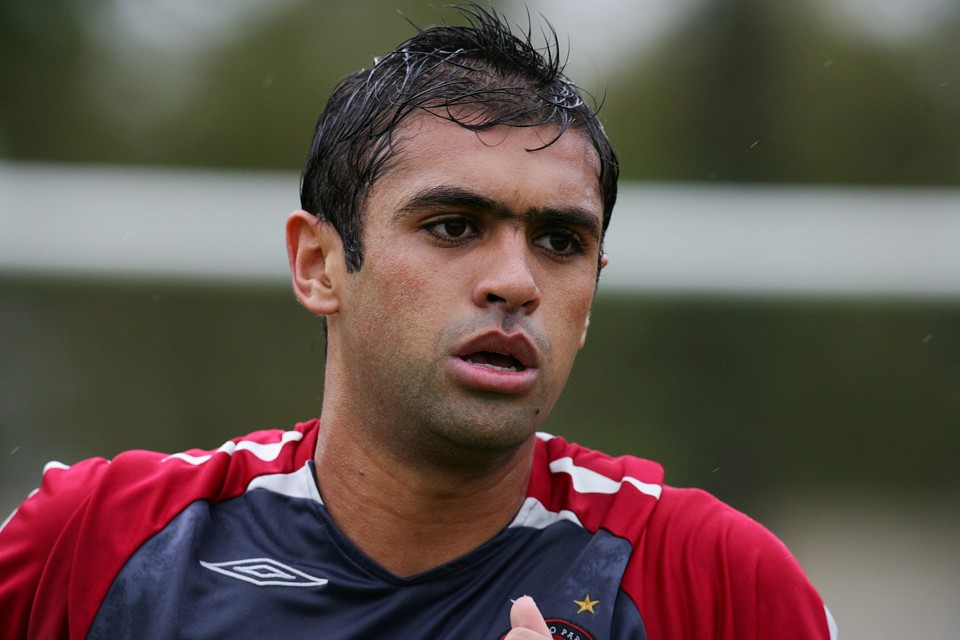 Zagueiro Danilo quer ir para o Palmeiras, mas Atlético aguarda time paulista aceitar forma de empréstimo | Daniel Castellano / Gazeta do Povo