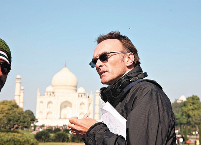 Danny Boyle: estilo moderno e pop está a serviço de uma fábula moderna sobre a Índia | 