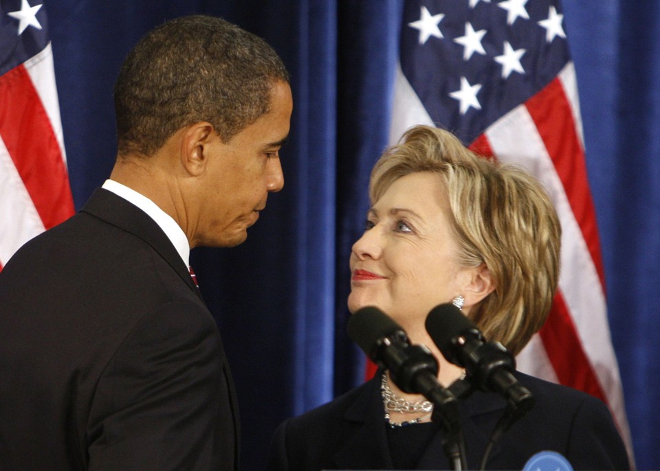 Barack Obama anuncia Hillary Clinton como secretária de Estado dos Estados Unidos | JOHN GRESS/REUTERS