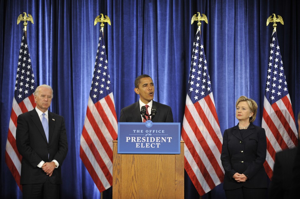 Hillary Clinton vai assumir o posto de secretária de Estado no governo Barack Obama | JOHN GRESS/REUTERS