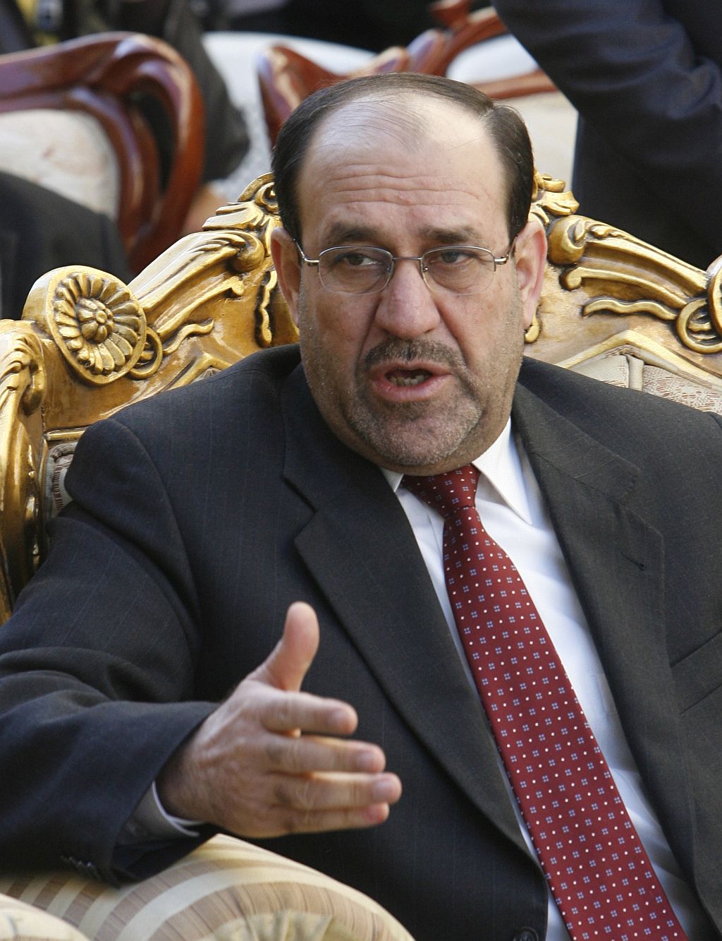 Gabinete do premier iraquiano al-Maliki (foto) confirmou a ação, mas não divulgou detalhes | Atef Hassan / Reuters