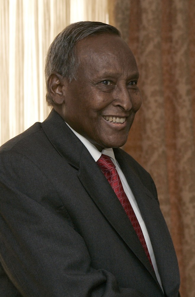 O presidente Abdullahi Yusuf anunciou sua renúncia ao parlamento da Somália nesta segunda-feira (29). Onda de violêdncia no País tem gerado várias mortes de civis | Antony Njuguna / Reuters