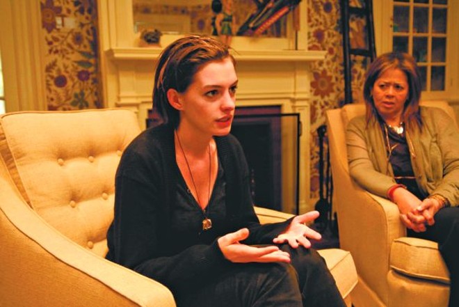 Anne Hathaway chega à maturidade artística com O Casamento de Rachel |