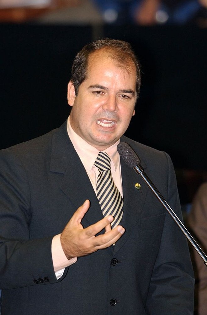 Tião Viana (PT-AC):